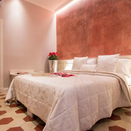 - Downtown's Charming Pistoia