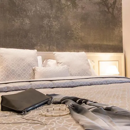 Bed & Breakfast - Downtown's Charming Pistoia